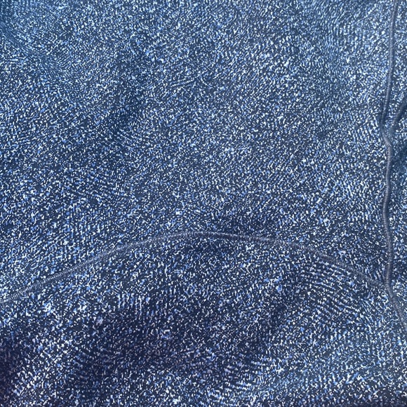 Lululemon Cypress Kiss Long Sleeve size 2 
Fusion Jacquard Black Violet Viola - Picture 11 of 14